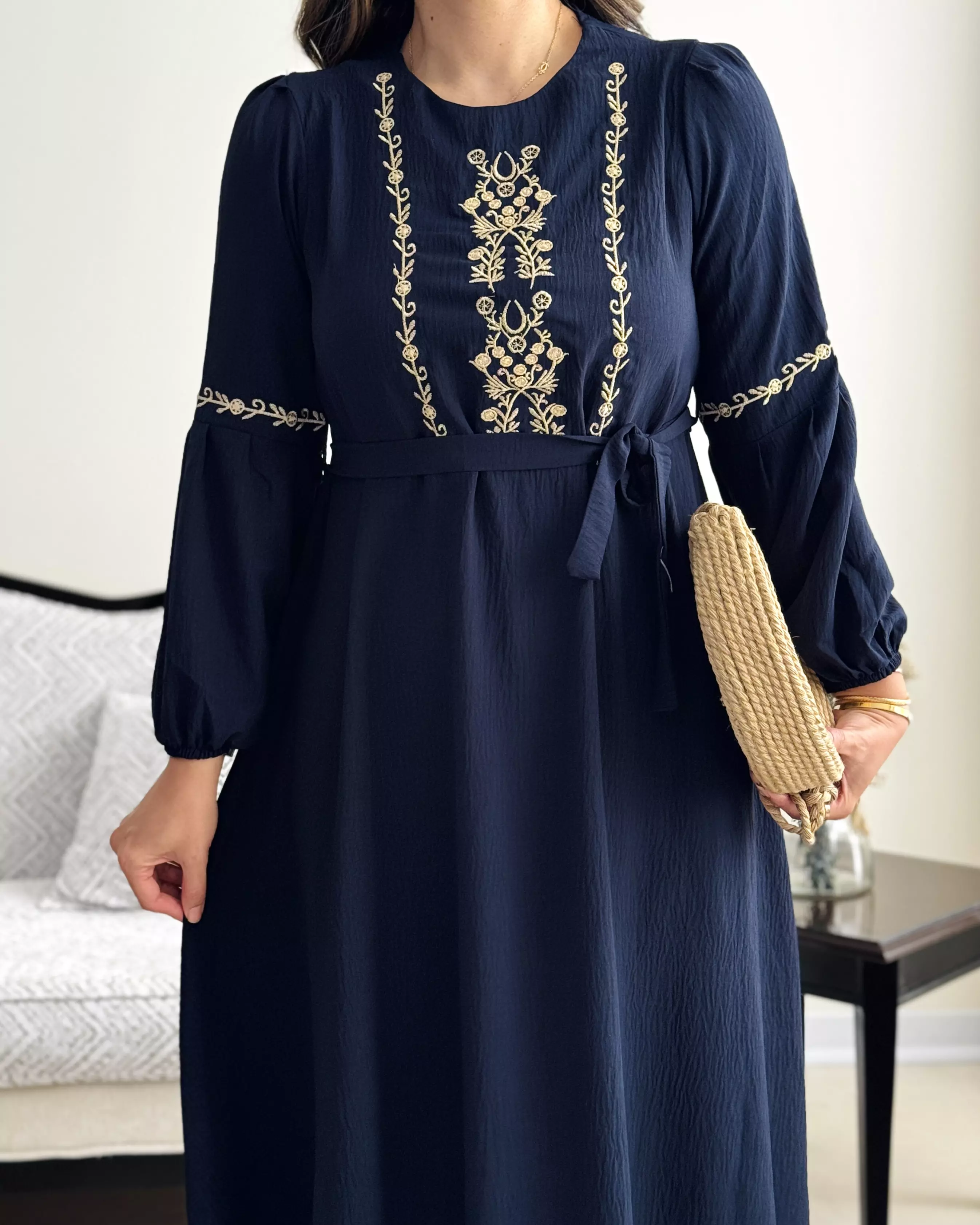 پیراهن گلدوزی سرمه